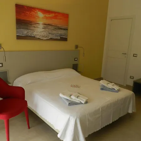 Infamiglia - Turistico Guest house Gaeta